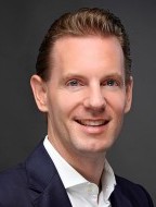 Fabian Chiozza wird der neue CFO der VAT Group AG werden